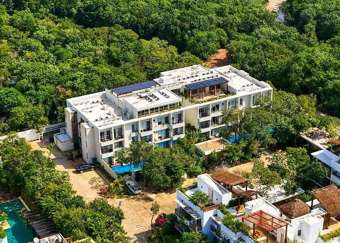 Hébergement de vacances Lux 2br With Jungle Views, Pool, Gym At Nhoa Tulum
