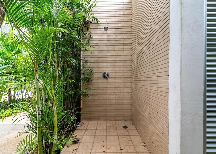Hébergement de vacances Lux 2br With Jungle Views, Pool, Gym At Nhoa *