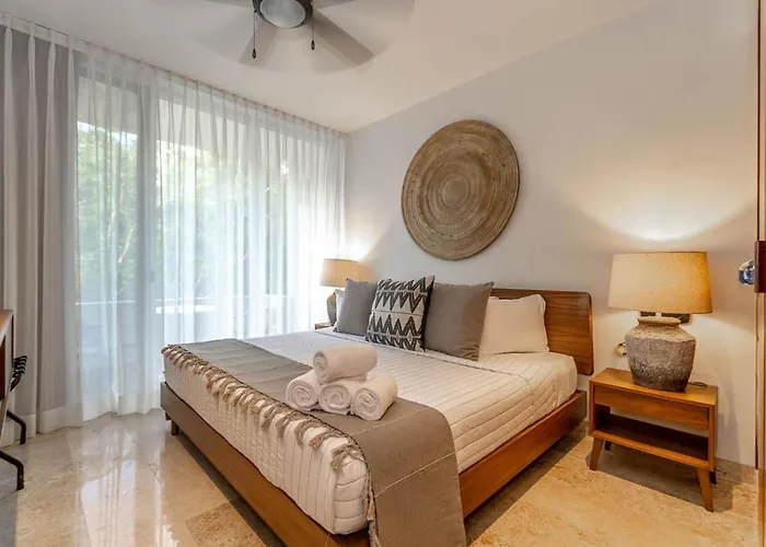 Lux 2br With Jungle Views, Pool, Gym At Nhoa Hébergement de vacances *